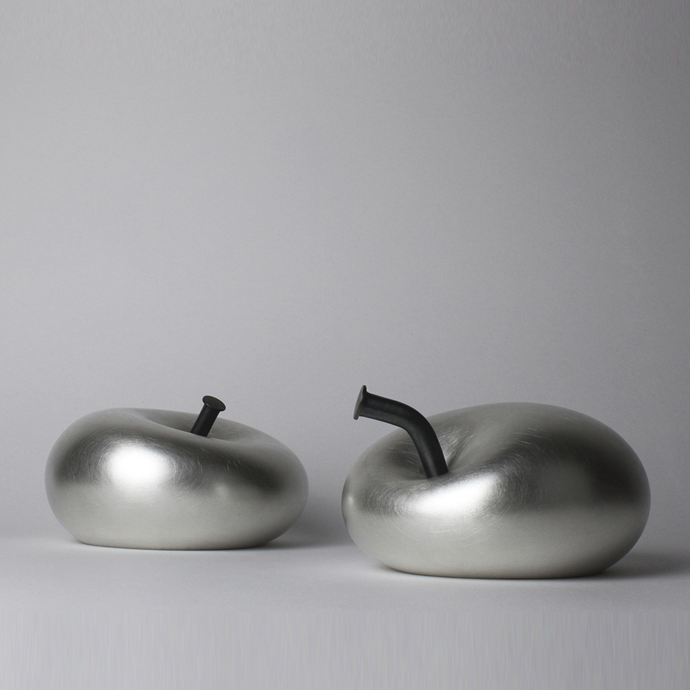 Square - Gretal Ferguson, Nailed Down Duo, 2021, 950 Silver, Steel, Photo COTA