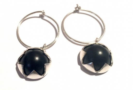 Vicki Mason - Black domed corona hoop earrings 